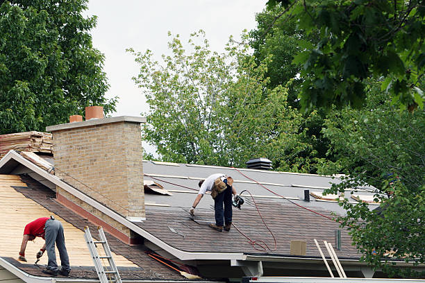 Best Emergency Roof Repair  in Mosinee, WI